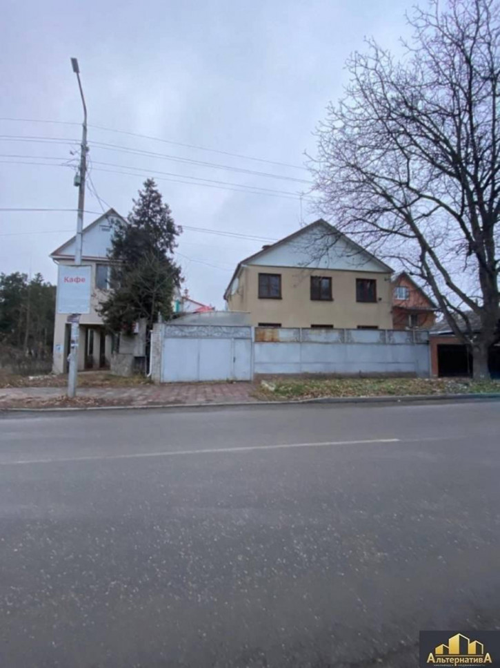 Помещение свободного назначения Октябрьская площадь ул.