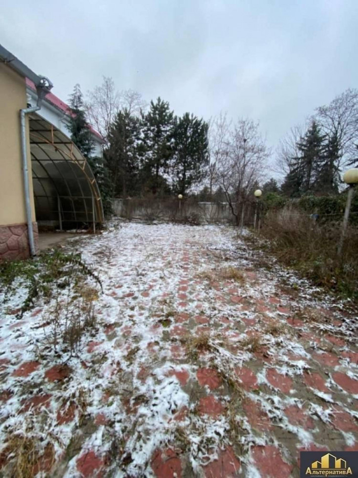 Помещение свободного назначения Октябрьская площадь ул.
