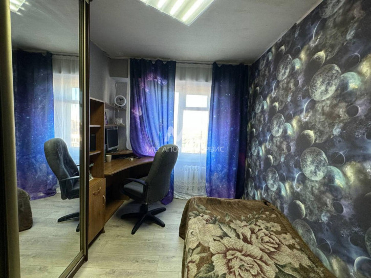 4-комн квартира Кооперативная ул, 45А