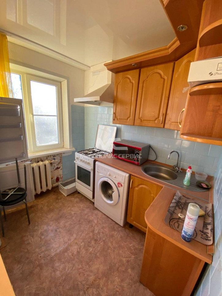 2-комн квартира 28й Армии ул, 16
