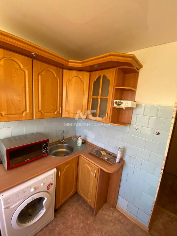 2-комн квартира 28й Армии ул, 16