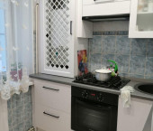 3-комн, 52.7кв м, этаж 2/5 Чайковского 2-я ул, 10А