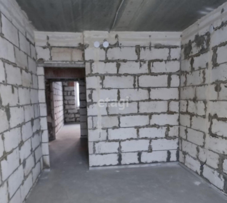 3-комн квартира в новом доме , 6