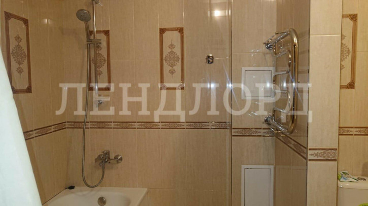 1-комн квартира Соборный переулок, 90