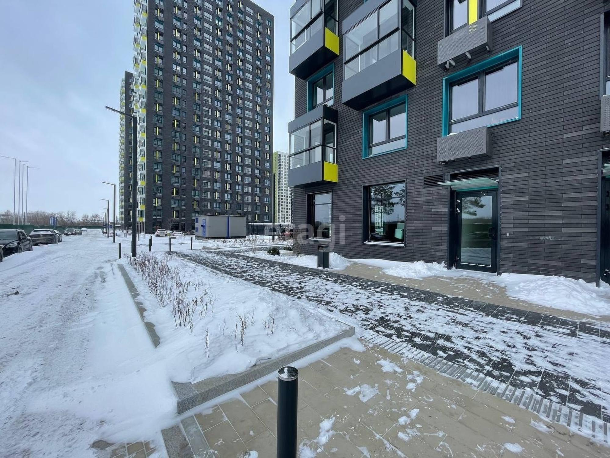 Сдать торговое помещение за 130 000 рублей на Полевая 117/7