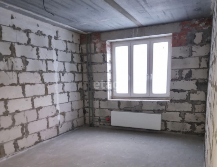 3-комн квартира в новом доме , 4
