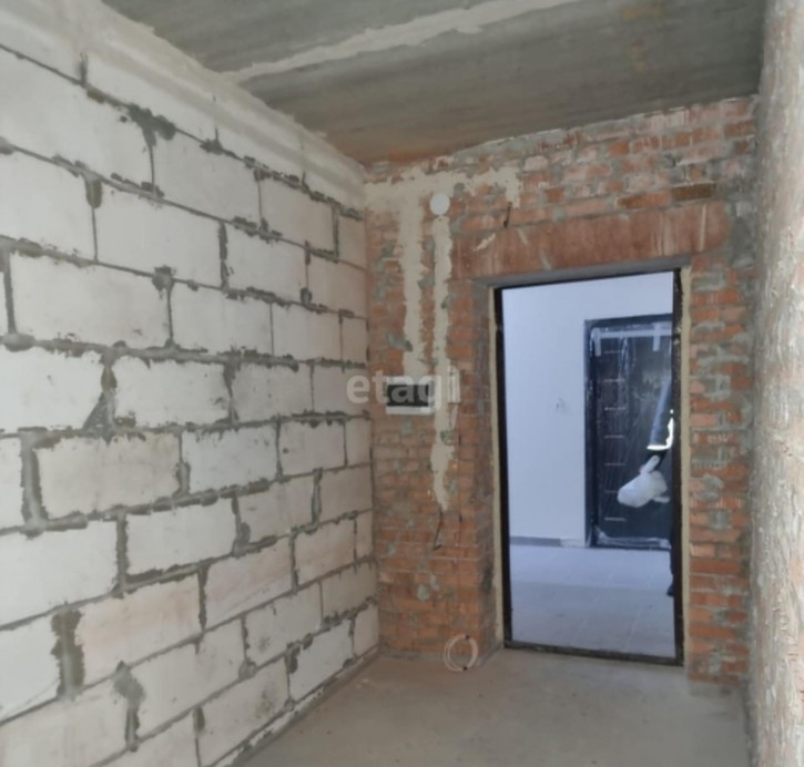 3-комн квартира в новом доме , 4