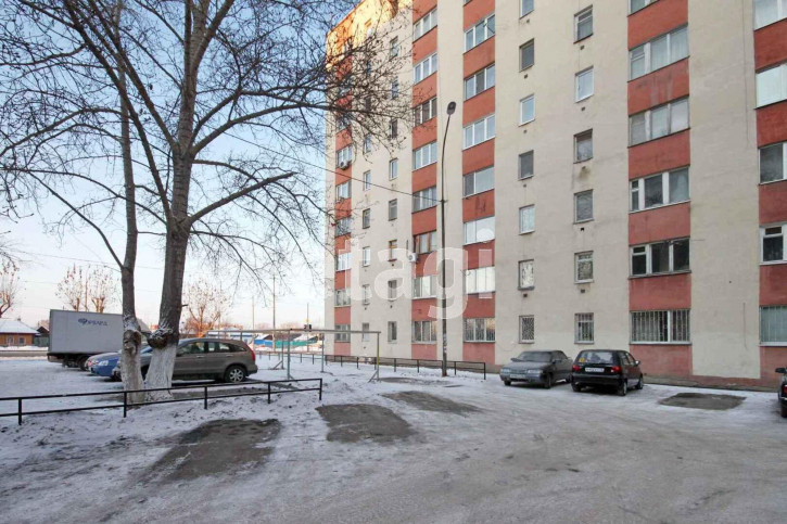 1-комн квартира Ватутина, 12
