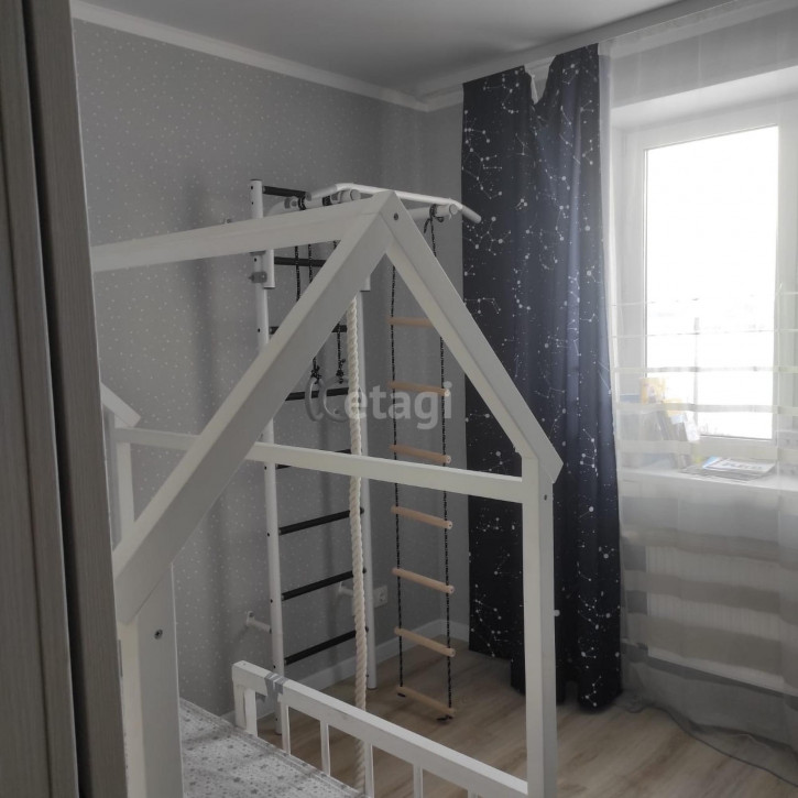 2-комн квартира Мира, 31