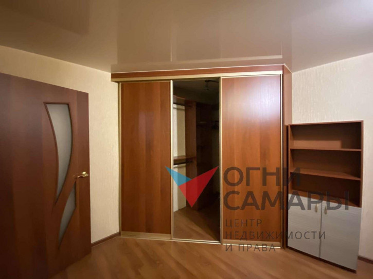 1-комн квартира Советской Армии улица, 219б