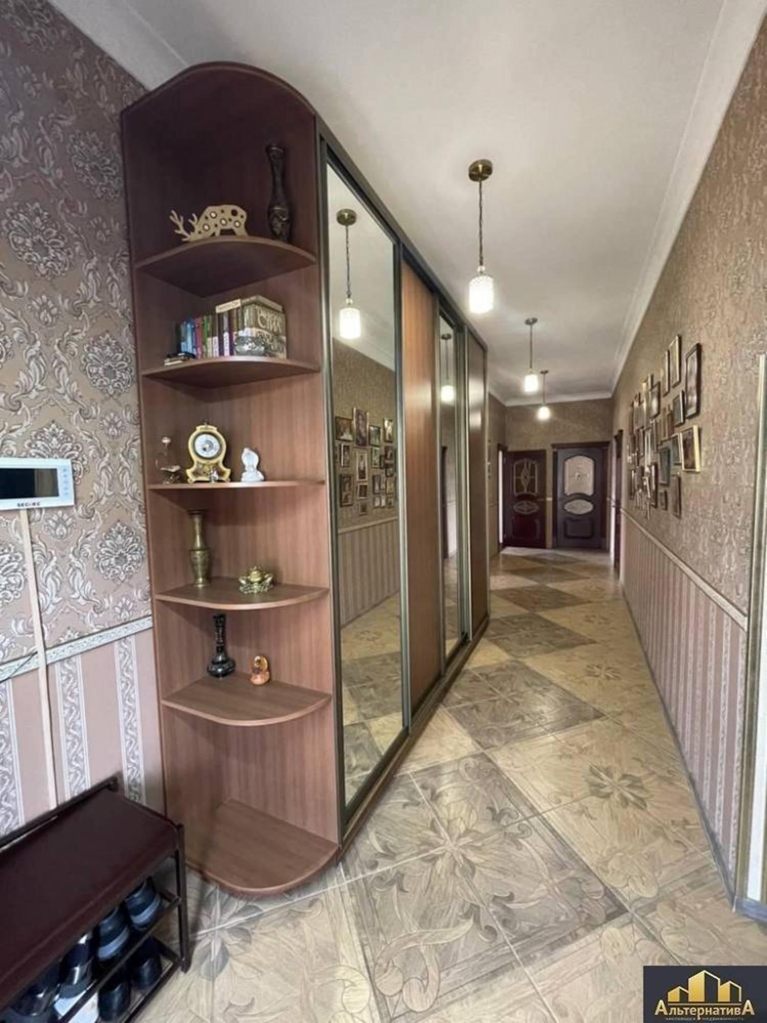 Купить дачу, дом, коттедж за 42 000 000 рублей на Бригадная ул.