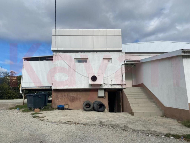 Помещение свободного назначения Луначарского ул.