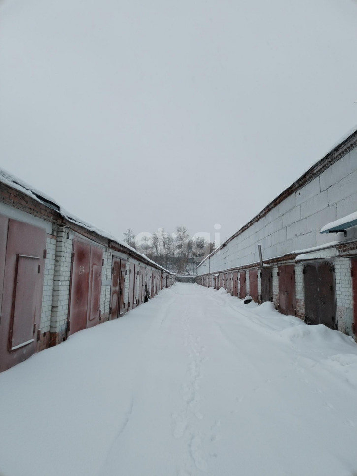 Гараж/парковка Перекопская 10