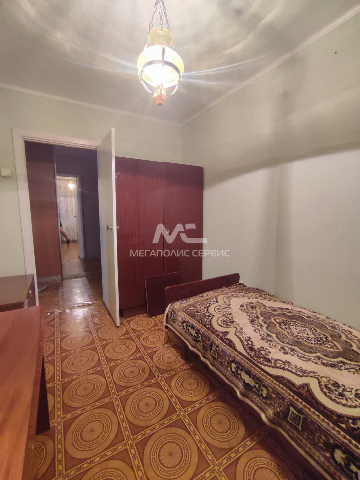 3-комн квартира Победы ул, 50