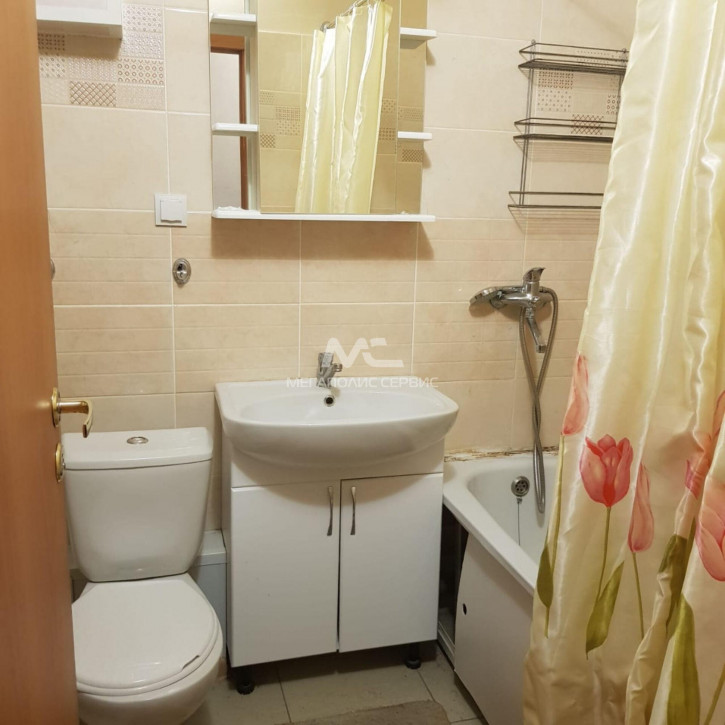 1-комн квартира Нововосточная ул, 21