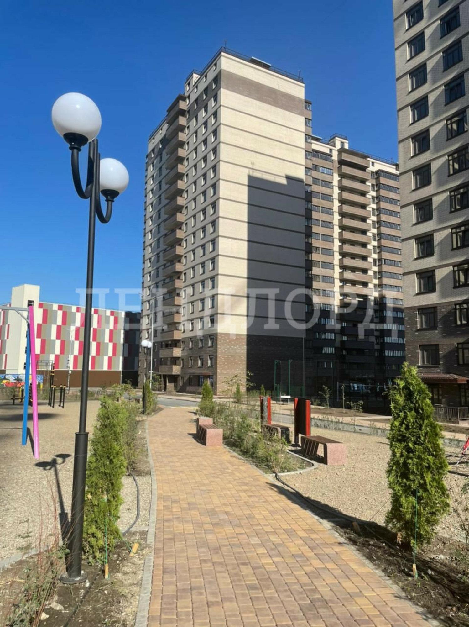 Купить квартиру за 8 000 000 рублей на улица Оганова, 20/1