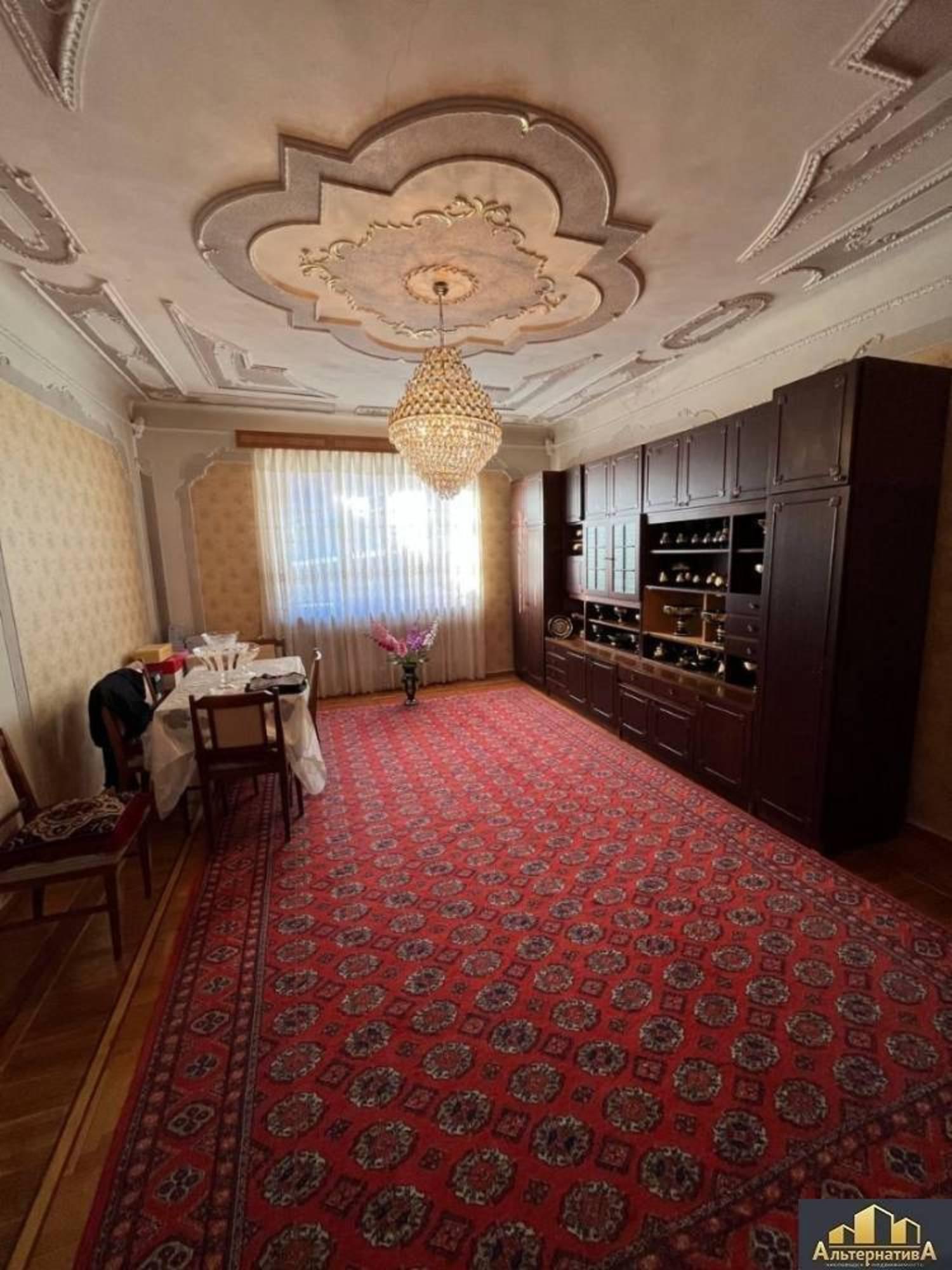 Купить дачу, дом, коттедж за 16 000 000 рублей на Суворова ул.