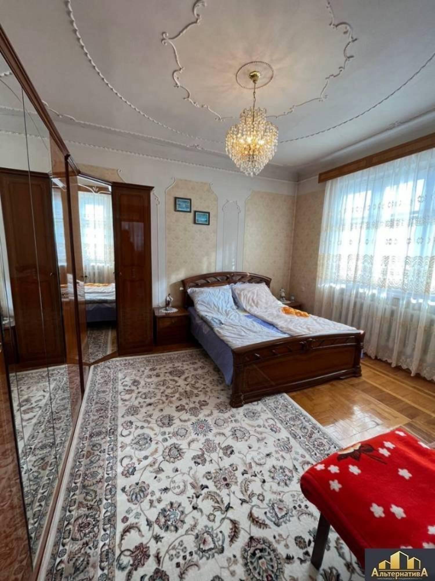 Купить дачу, дом, коттедж за 16 000 000 рублей на Суворова ул.