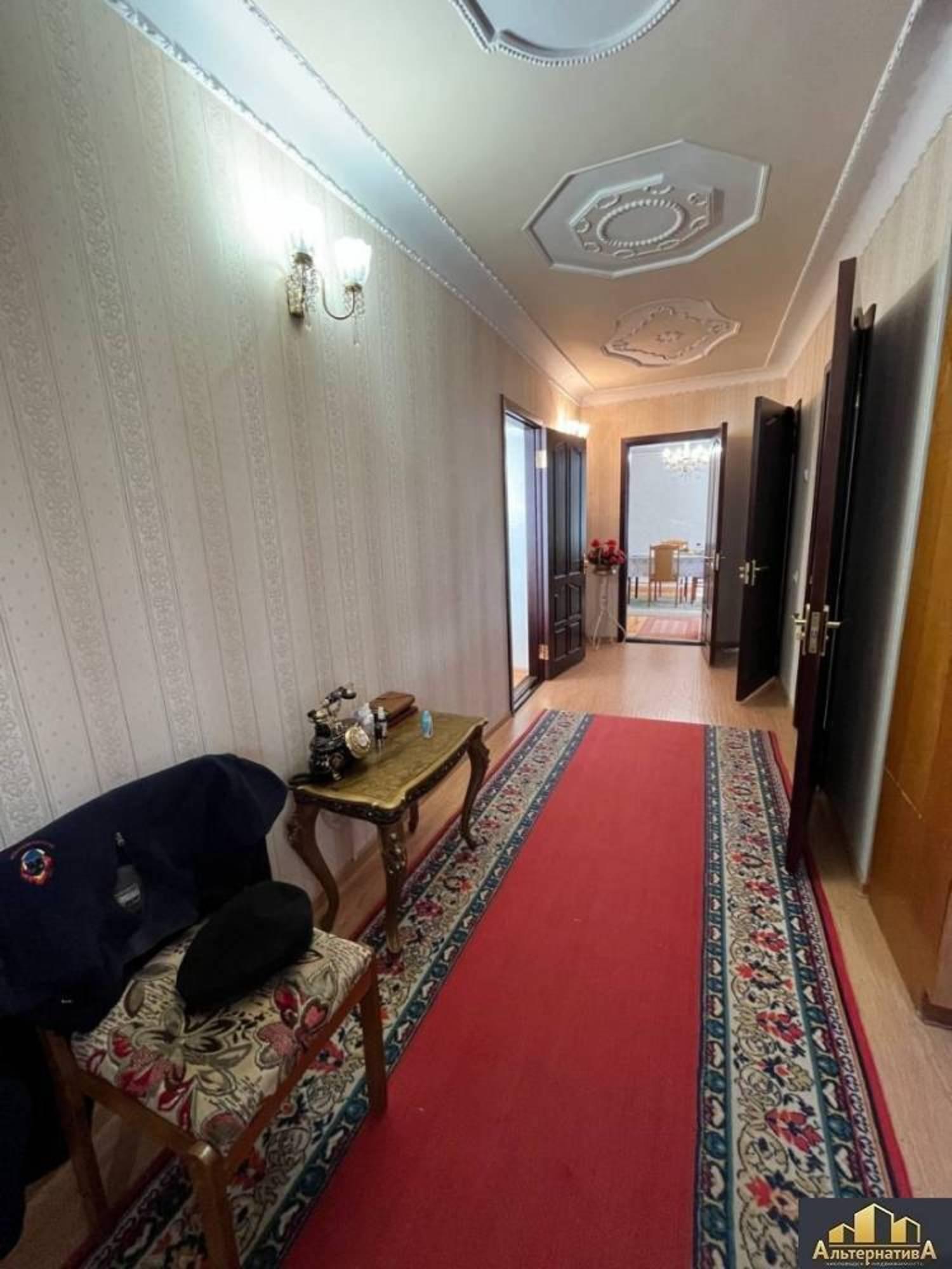 Купить дачу, дом, коттедж за 16 000 000 рублей на Суворова ул.