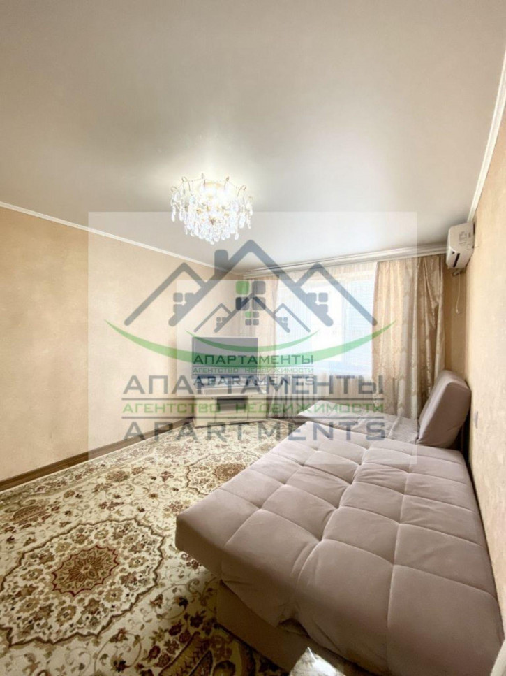 1-комн квартира Ессентукская ул, 74