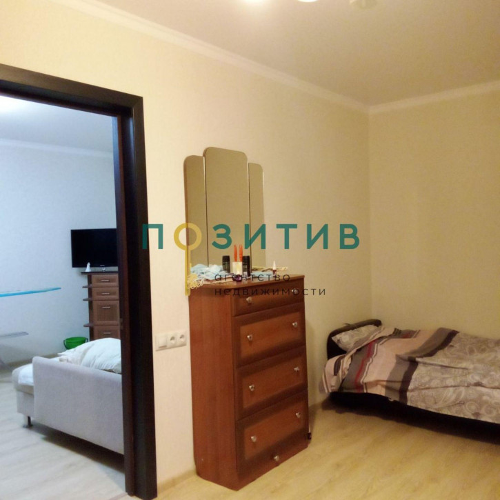 2-комн квартира Лермонтовский рзд, 3