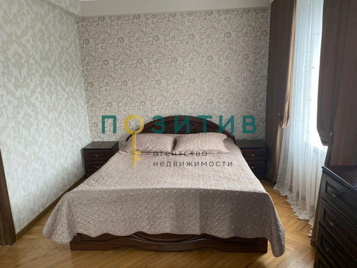 3-комн квартира Московская ул, 82к2