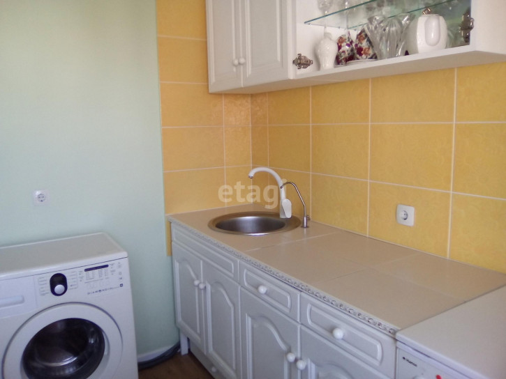 2-комн квартира Домостроителей, 20