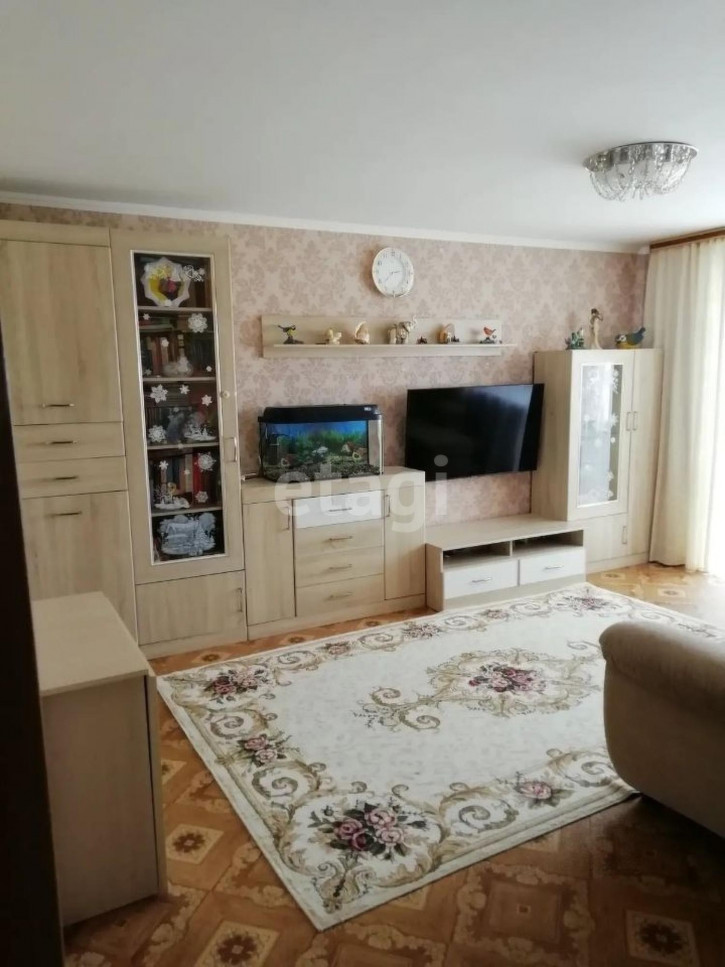 4-комн квартира Тимуровцев, 32