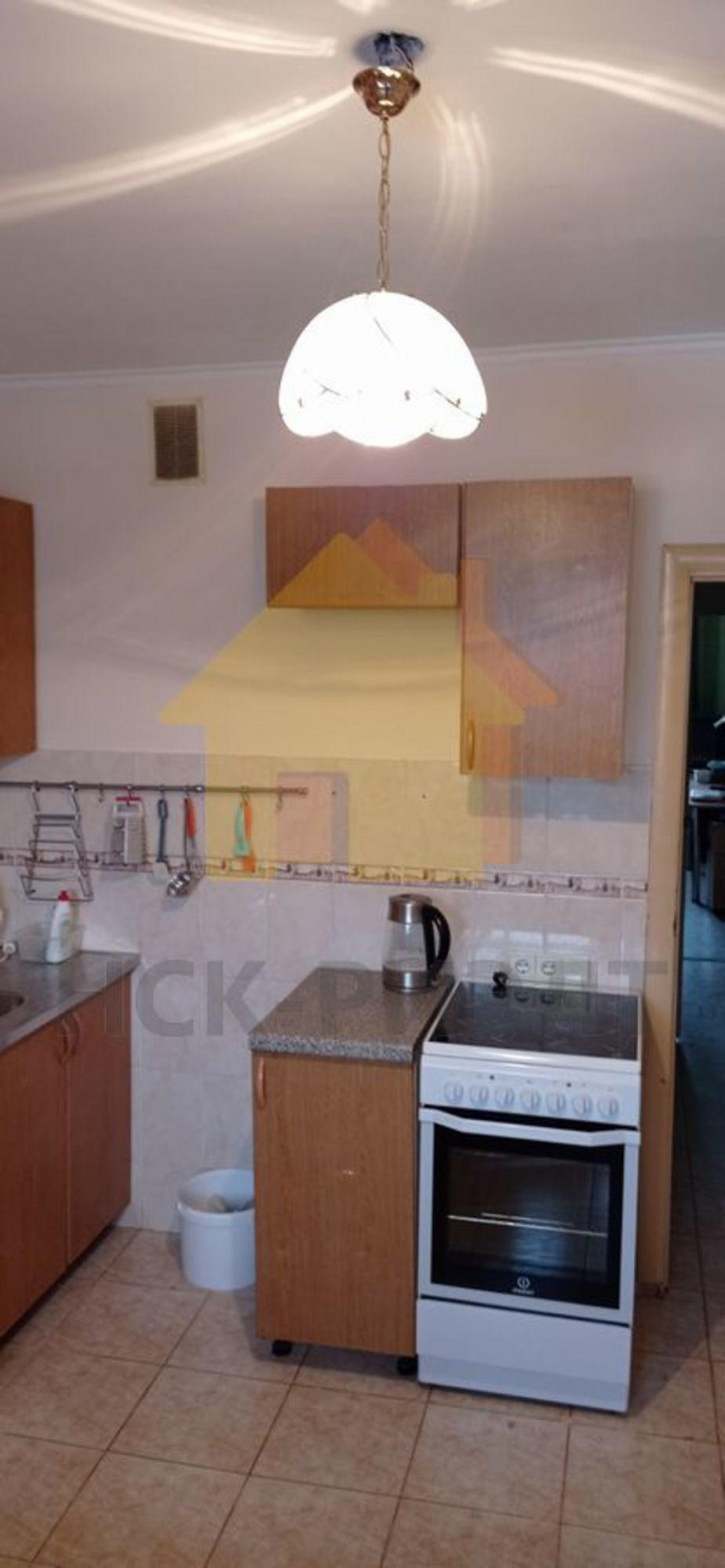 2-комн квартира ул. Попова,33