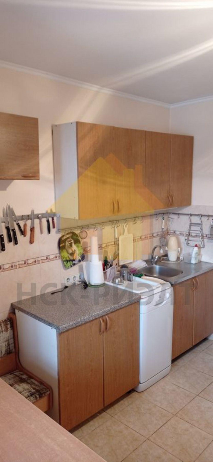 2-комн квартира ул. Попова,33
