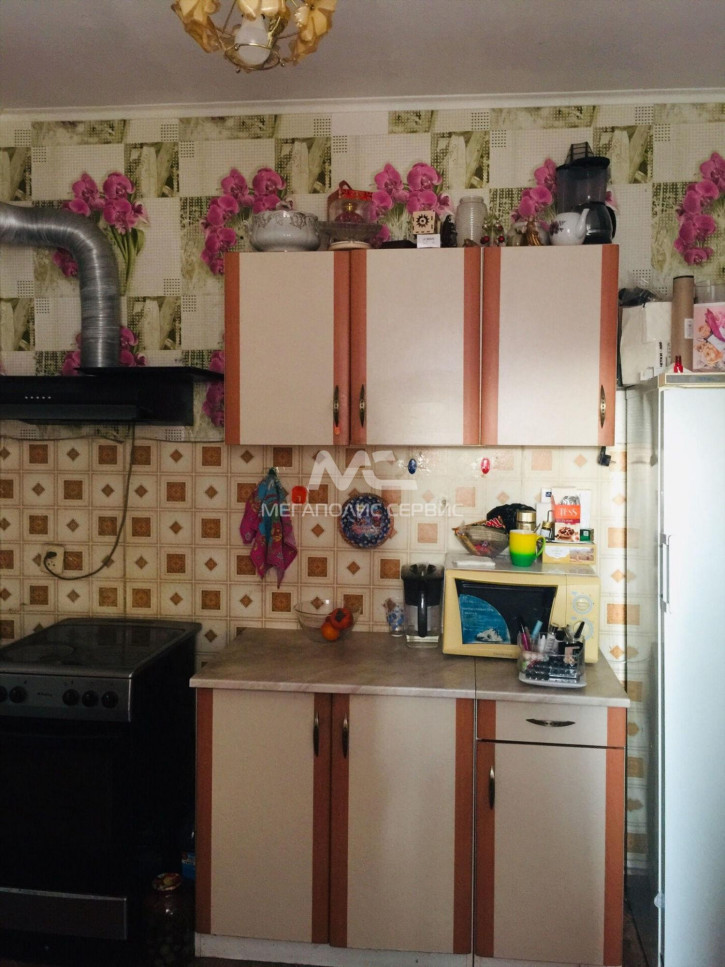 3-комн квартира Кубанская ул, 23