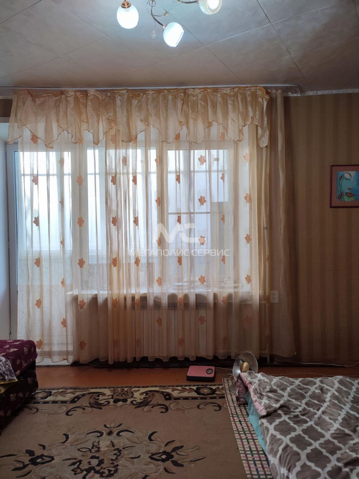 2-комн квартира Кировский р-н, Урицкого ул, 5/3/4