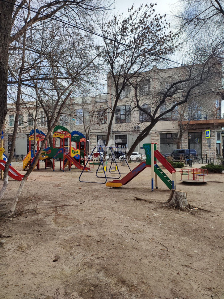 2-комн квартира Кировский р-н, Урицкого ул, 5/3/4