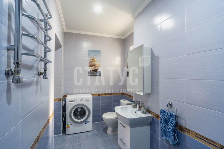 2-комн квартира Отрадная ул, 28