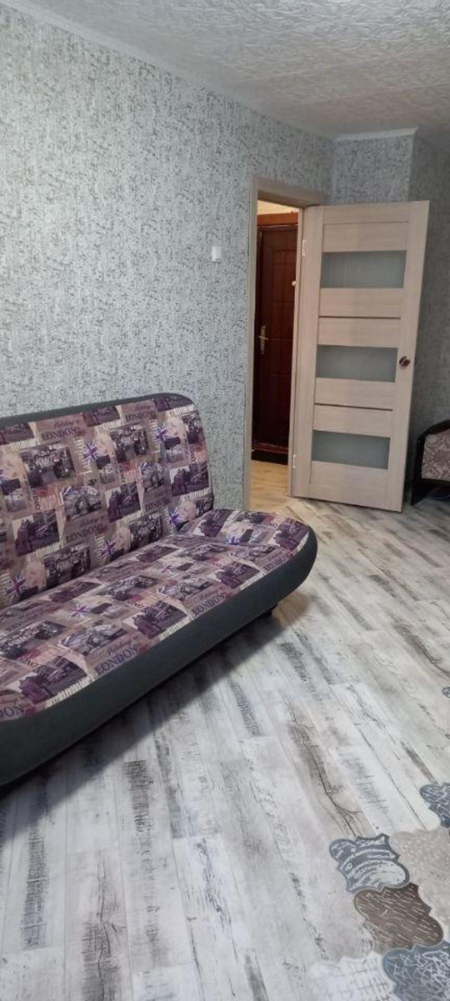 Купить квартиру за 2 000 000 рублей на Энтузиастов, 19