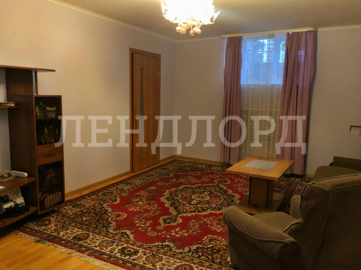 2-комн квартира Кировский проспект, 57/166