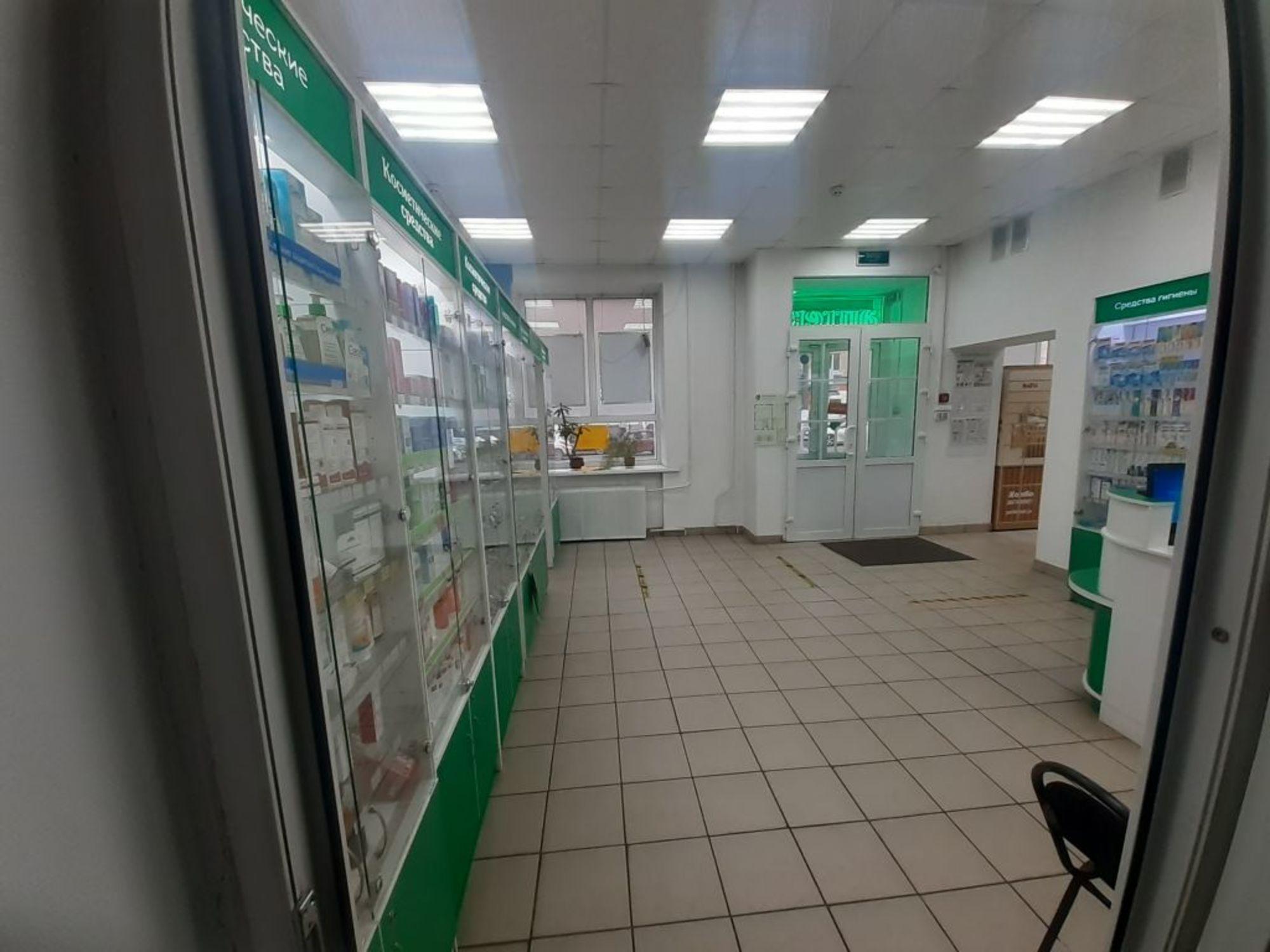 Купить торговое помещение за 27 000 000 рублей на Волоколамский пр-кт, 4