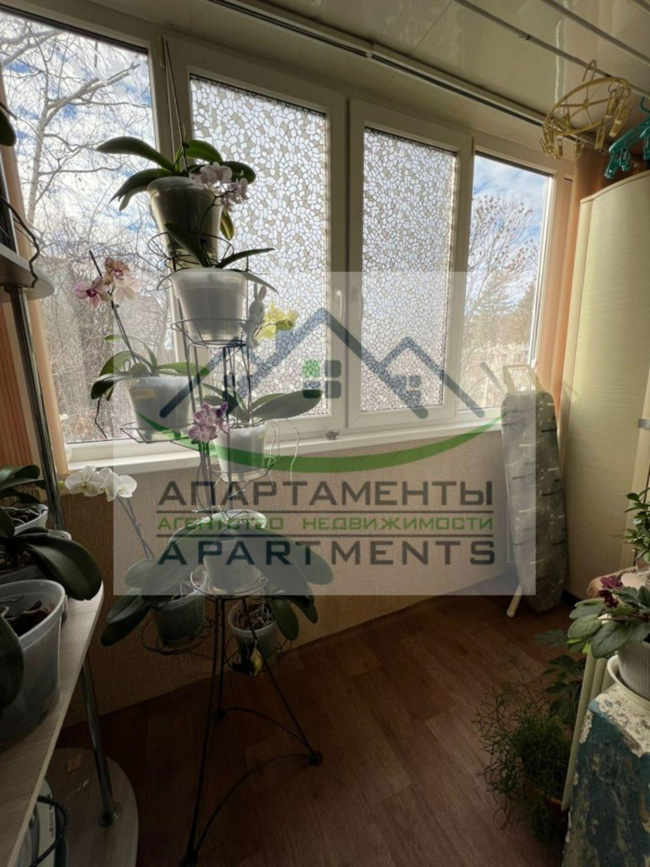 2-комн квартира Долина Роз ул, 1