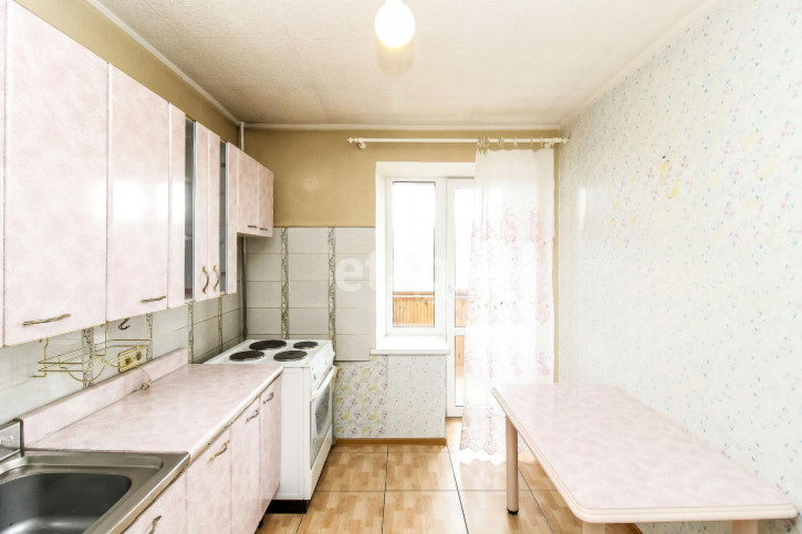 4-комн квартира Ватутина, 2
