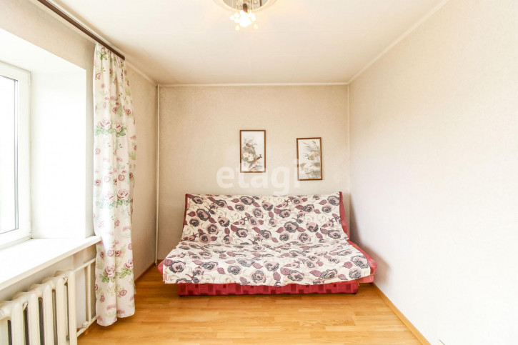 4-комн квартира Ватутина, 2