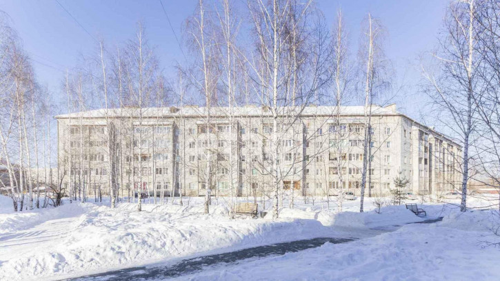 2-комн квартира Космонавтов, 1б