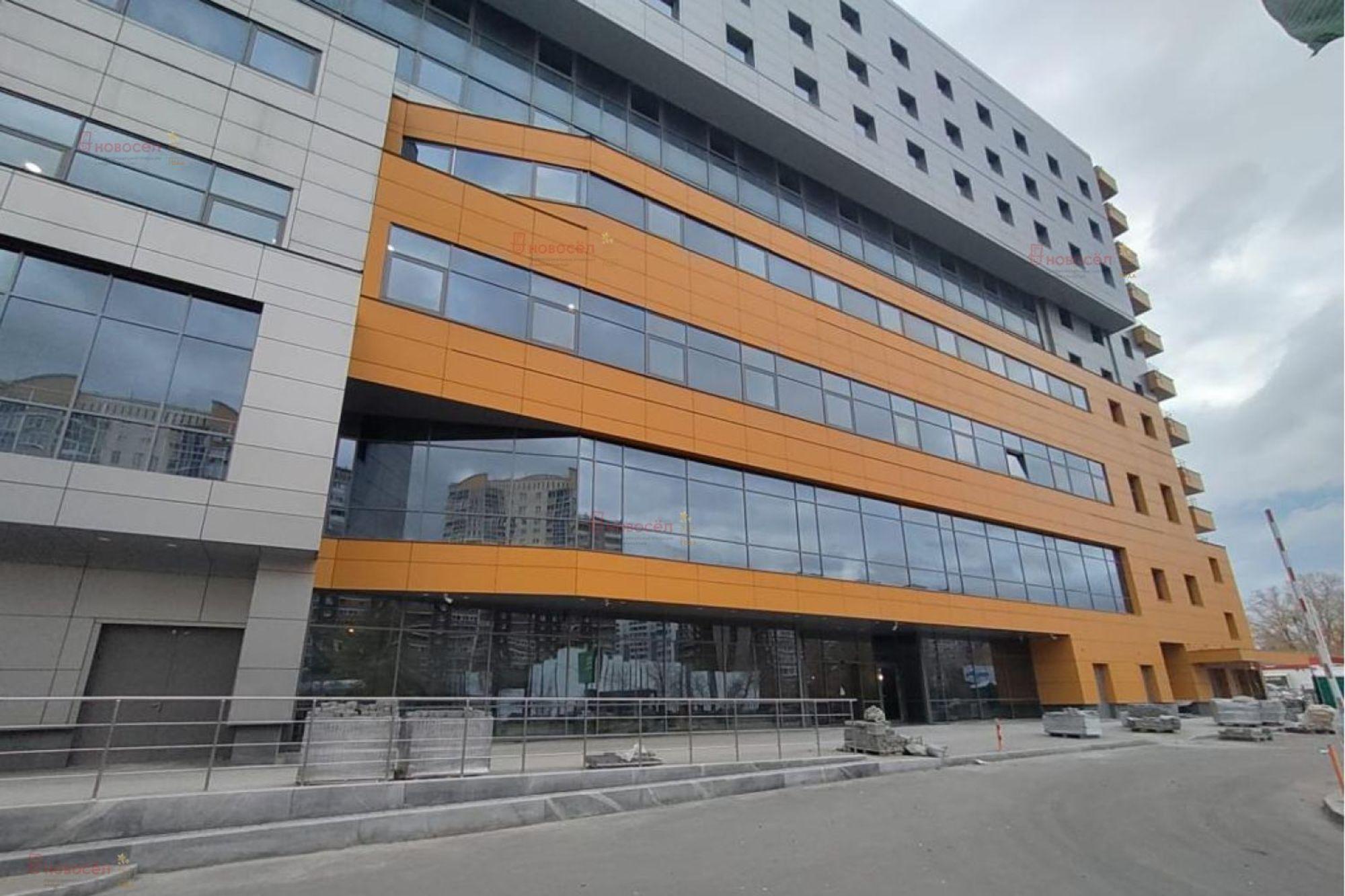 Сдать торговое помещение за 3 182 000 рублей на Бебеля 59