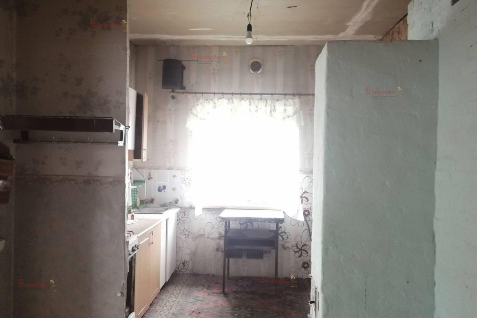 Купить дачу, дом, коттедж за 2 200 000 рублей на Мамина Сибиряка 10