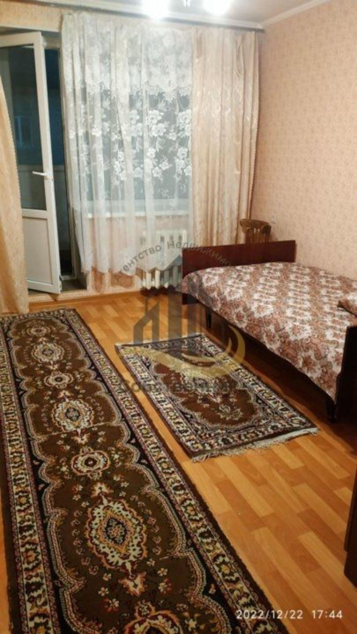 2-комн квартира Дзержинского ул