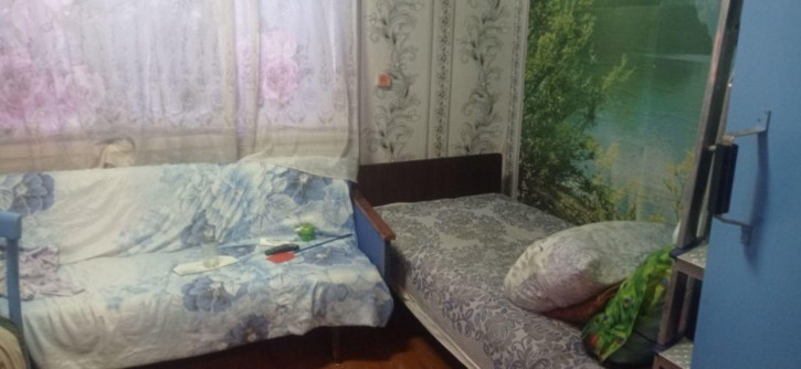 Коттедж/дом малиновая