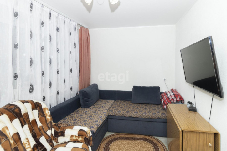 2-комн квартира Парфенова, 20