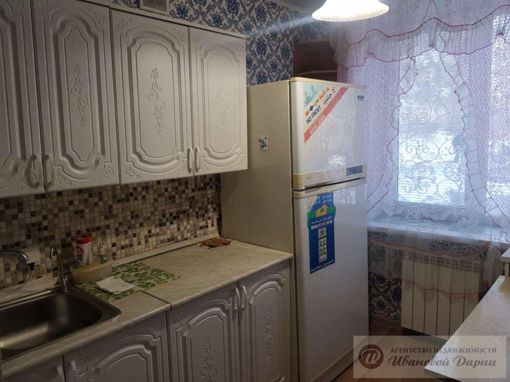 2-комн квартира Аэродромная улица, 100