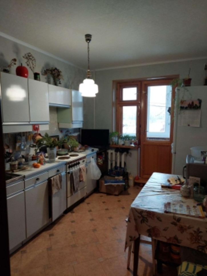 3-комн квартира ул Самарская, 22