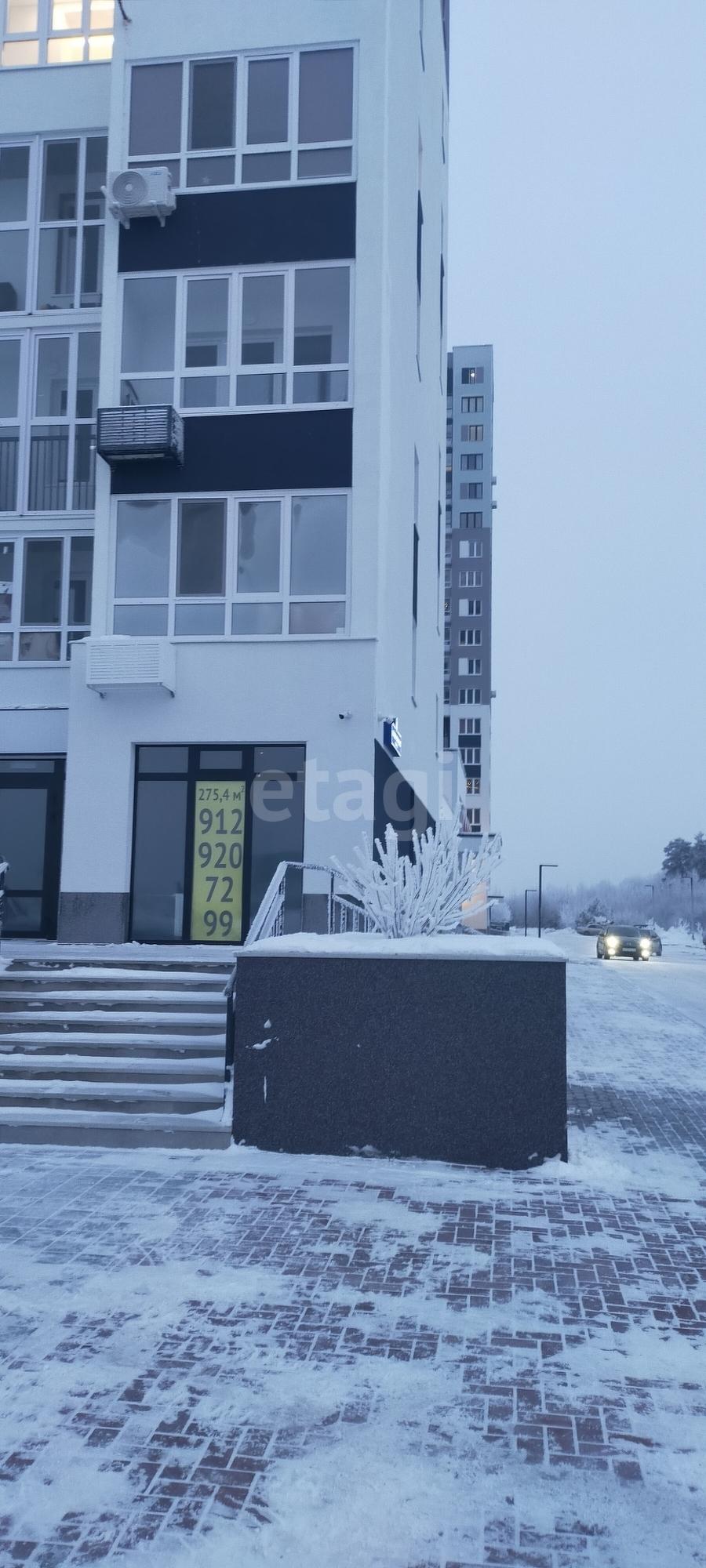 Сдать торговое помещение за 257 000 рублей на Вадима Бованенко 4/1