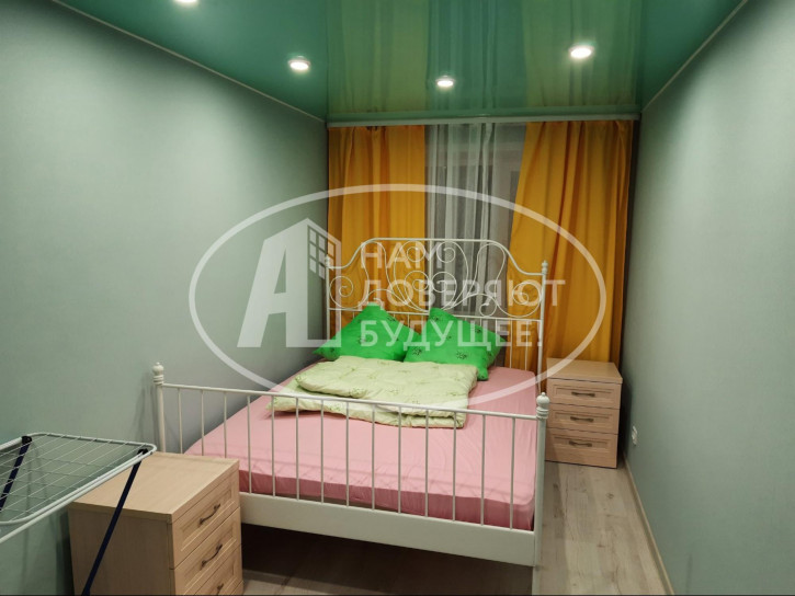 2-комн квартира улица Циолковского, 4